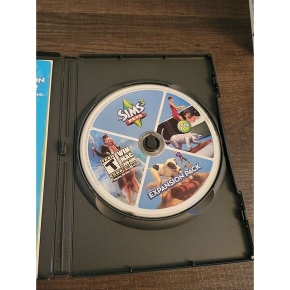 Sims 3 Plus Pets: Limited Edition (Windows/Mac, 2011) CIB - Picture 3 of 4